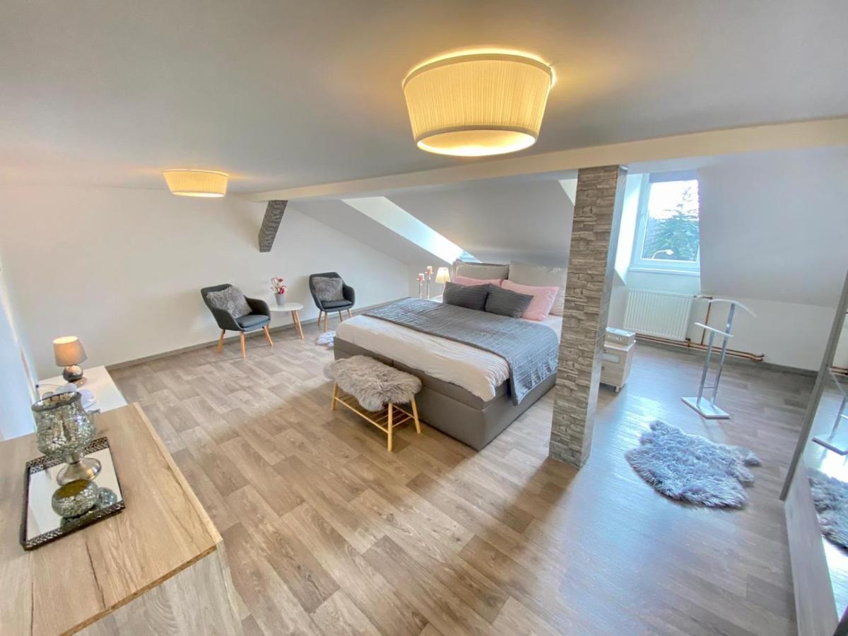 Lili Apartman Apartment Mariánské Lázně Exterior foto
